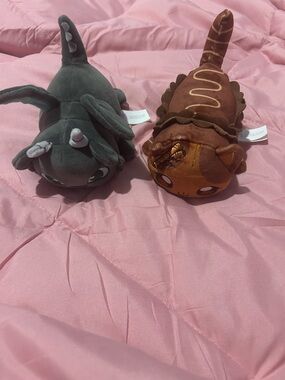 2 Aphmau Cat plushies